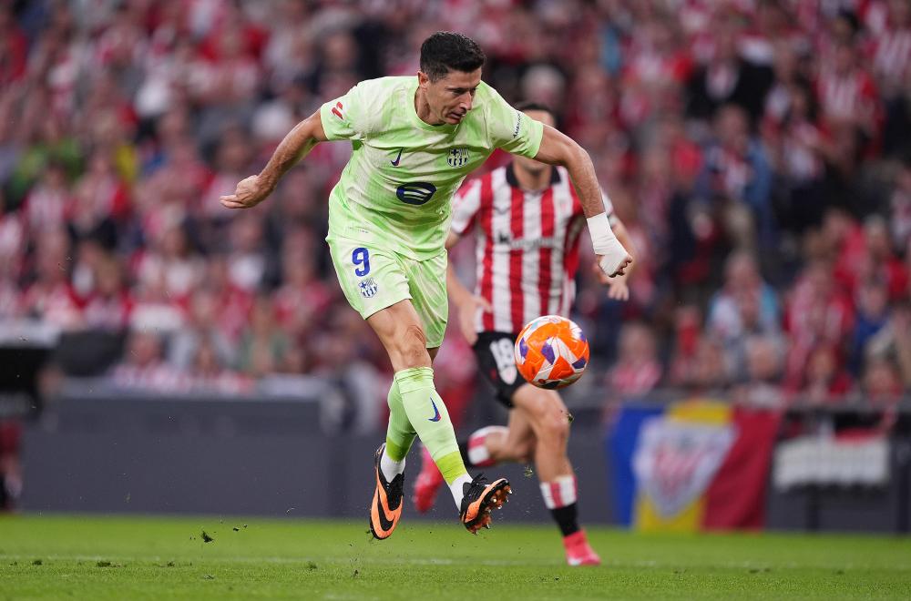 球迷调侃詹姆斯没头发，后者回应：你知道我有，而且多的是